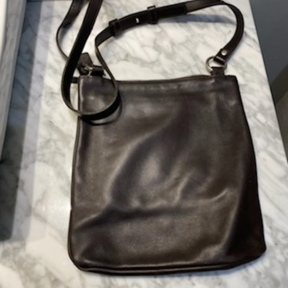 Vintage Coach crossbody - Picture 3 of 7